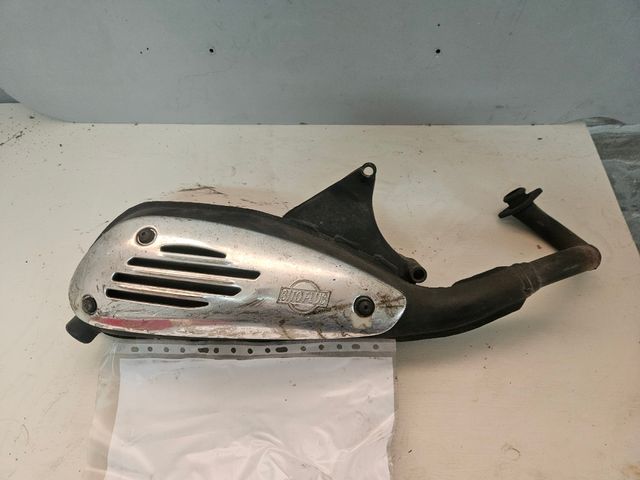 Escape Vespa ET2 y LX