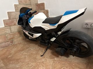 Moto a batería BMW