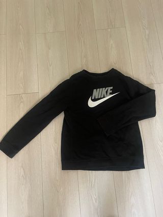 Sudadera Nike Negra Logo