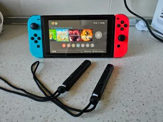 Nintendo Switch Azul y Rojo