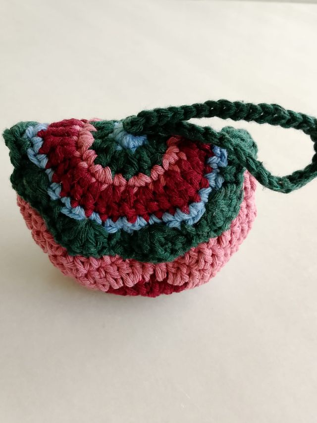Mini bolso o monedero artesanal crochet