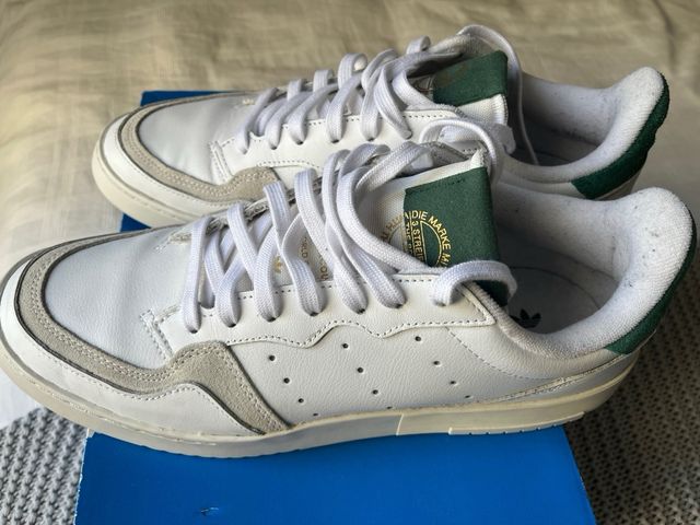 Zapatillas adidas supercourt en verde