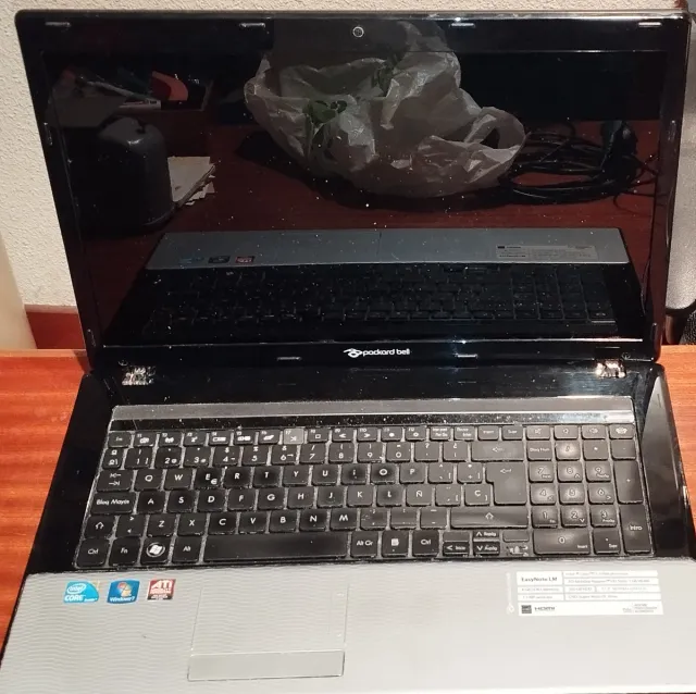 Packard Bell EasyNote MS2290. Para recambios
