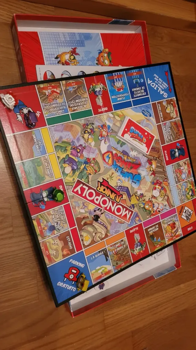 Monopoly Superthings Rivals of Kaboom