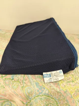 CHOLLO. Cuna bebé con colchón, sábanas, nórdico...