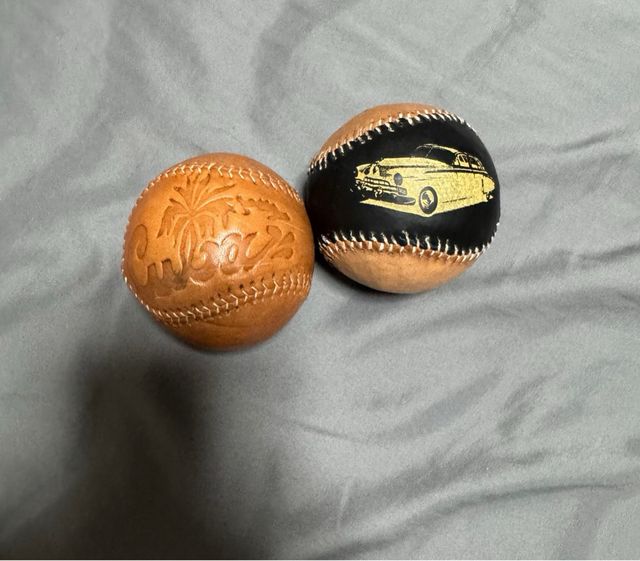 Bolas de béisbol de colección Cuba