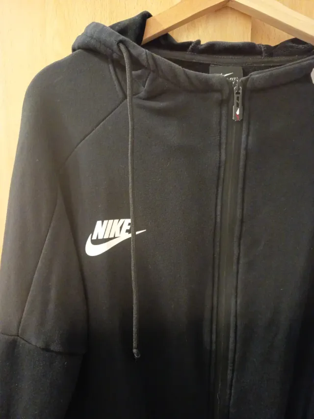 Sudadera Nike Negra con Cremallera