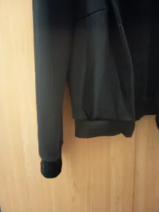 Sudadera Nike Negra con Cremallera