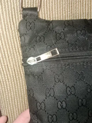 Riñonera Gucci Negra