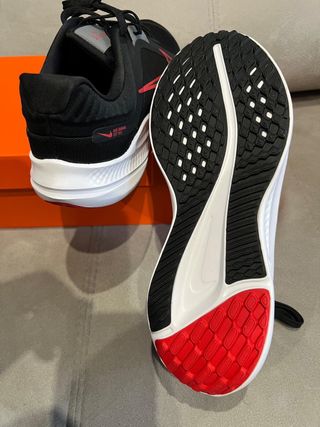 Zapatillas Nike Negras Talla 41 nuevas