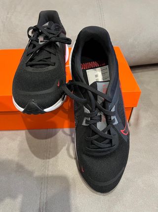 Zapatillas Nike Negras Talla 41 nuevas