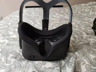 Oculus Quest con mandos y funda