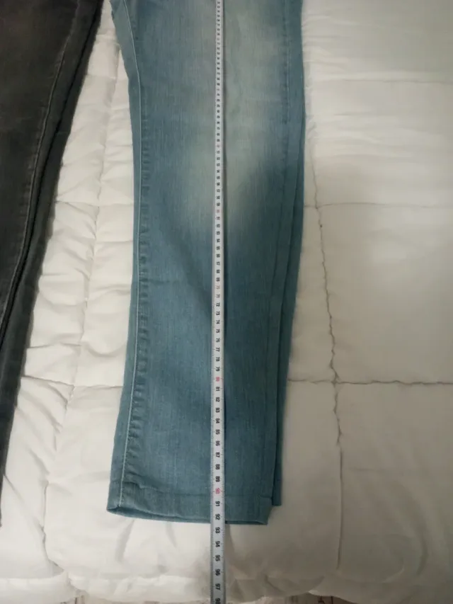 Lote 2 Vaqueros Levi's Mujer