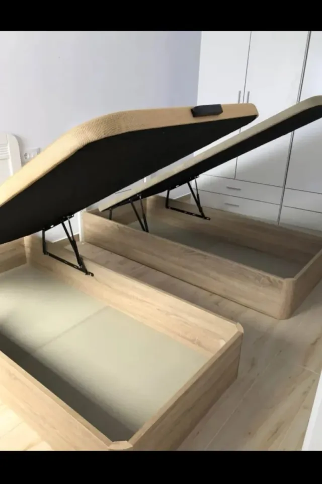 Camas / Canapés y Colchones