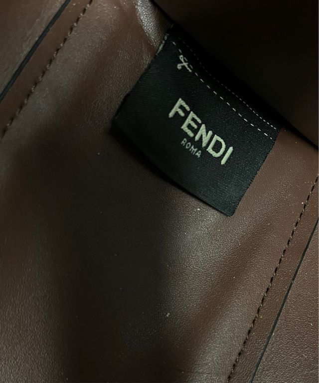 Borsa Fendi Peekaboo Pelle Nera