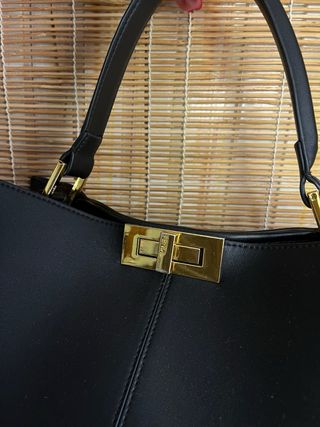 Borsa Fendi Peekaboo Pelle Nera
