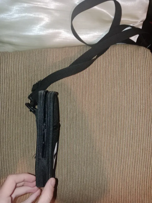 Riñonera Nike Negra