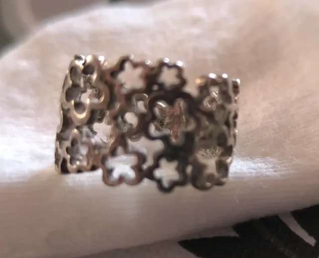 Anillo Plata Acero Inoxidable Diseño Floral