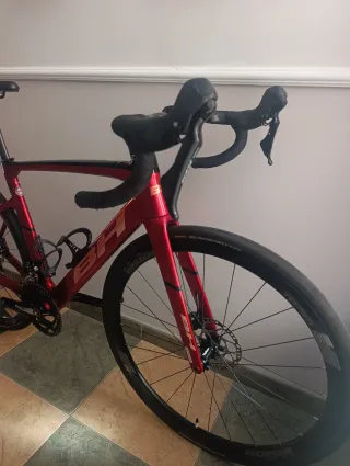 Bicicleta Carretera BH RS1 Roja