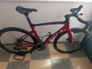 Bicicleta Carretera BH RS1 Roja
