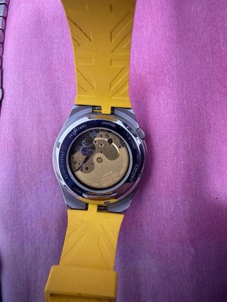 Reloj Citizen Tsuyosa Amarillo