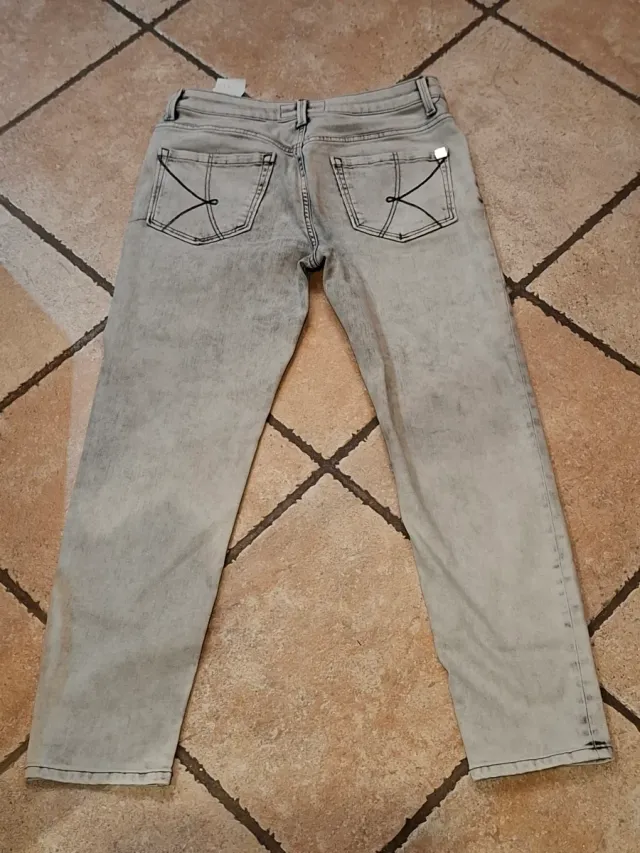 Jeans Kaos grigi colore non uniforme stretch tg 28