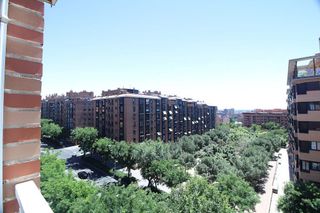 Piso en alquiler en Acacias en Madrid