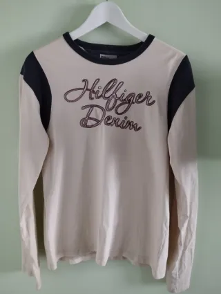 Camiseta Tommy Hilfiger Manga Larga Beige/Negra