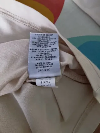 Camiseta Tommy Hilfiger Manga Larga Beige/Negra