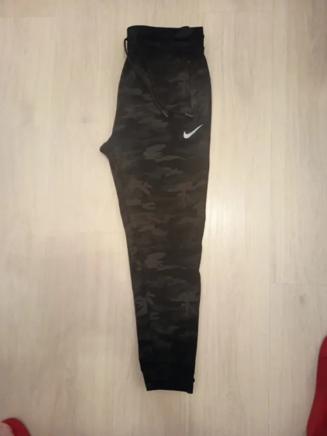 Pantalón Nike
