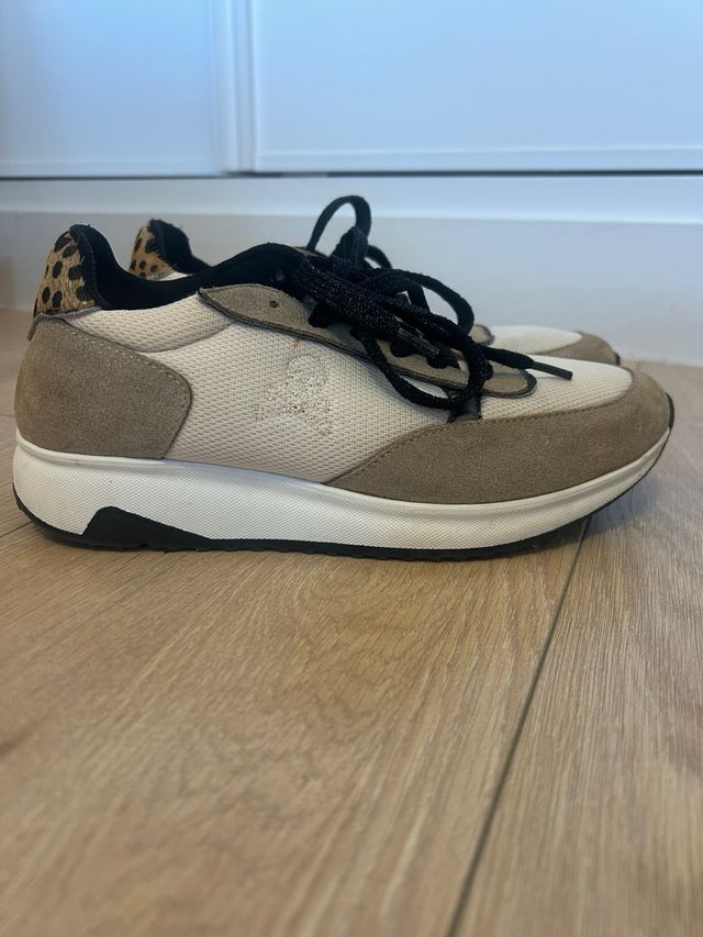 Zapatillas Scalpers Beige y Animal Print