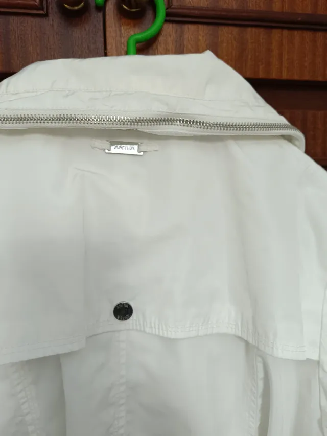 Cazadora de Marca Antea