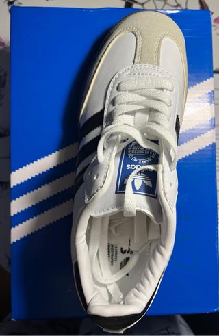 Zapatillas Adidas Mujer Blancas y Negras