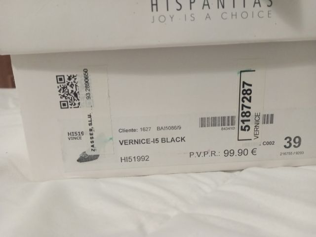 Zapatos de salón negros Hispanitas