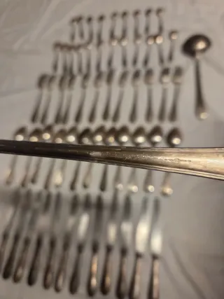 Cubertería Alpaca Dalia 40 (59 piezas)