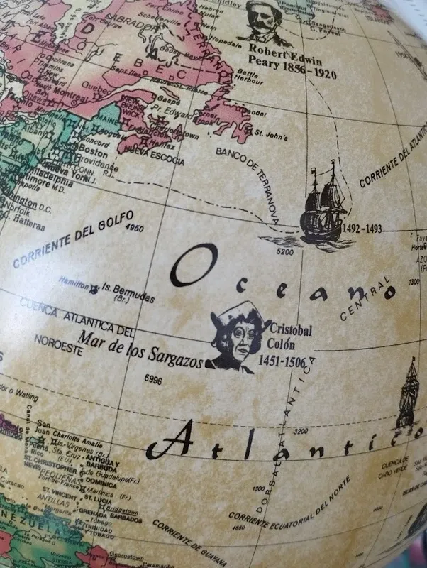 Globo terráqueo antiguo