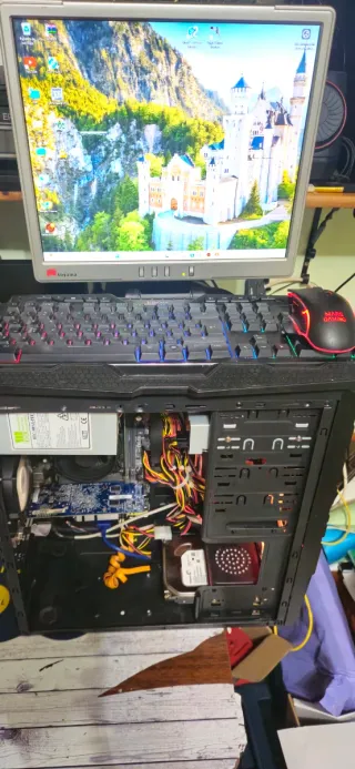 Ordenador Sobremesa HP Negro/Multicolor