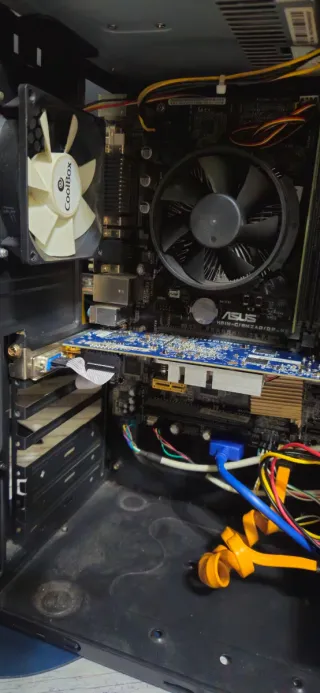 Ordenador Sobremesa HP Negro/Multicolor