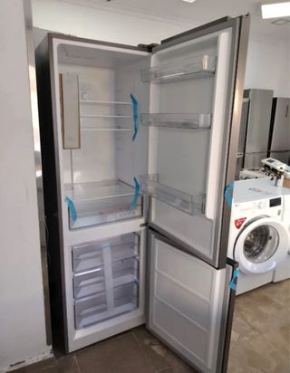 Nevera nueva