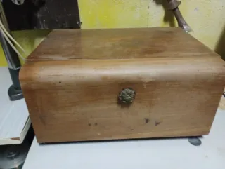 Mueble Tocadiscos Antiguo