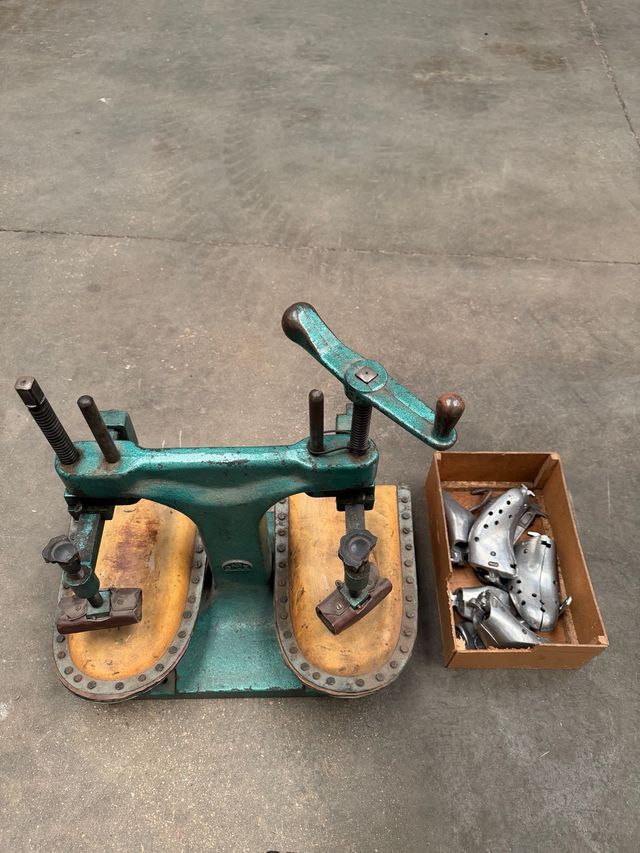 Prensa zapatero manual