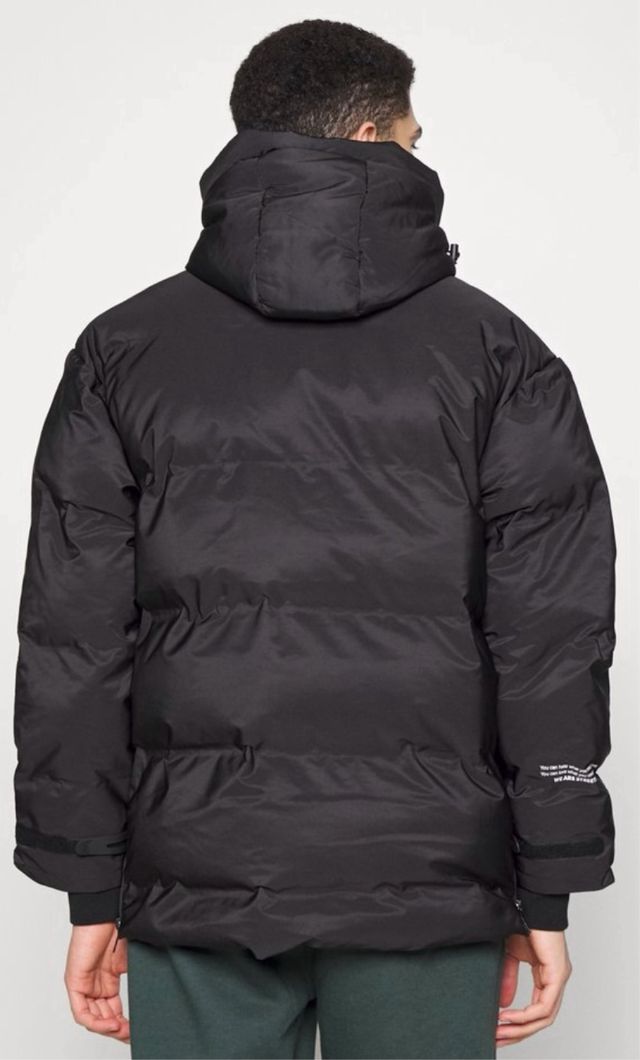 Chaqueta de invierno negra