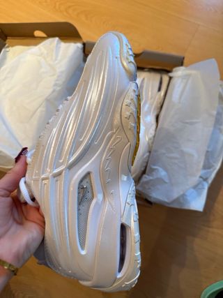 Nike hot step 2 white