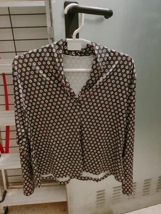 Blusa estampado geométrico