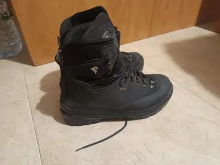 Botas Boreal Montaña Negras Usadas 3 Veces