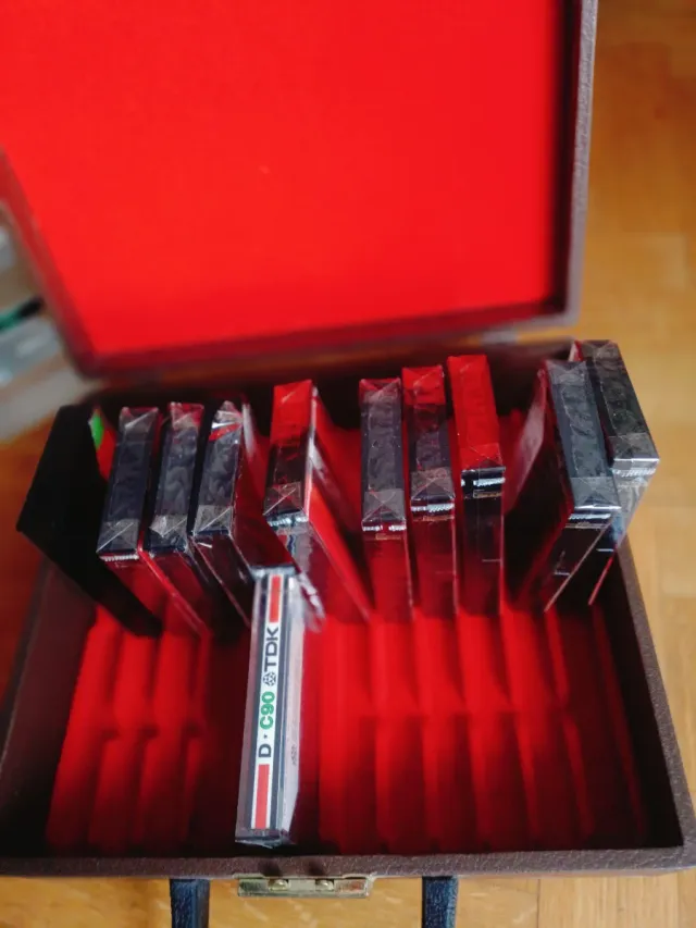 Astuccio per cassette