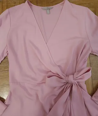 Vestido H&M rosa corto talla M