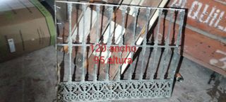 Reja de ventana de hierro forjado