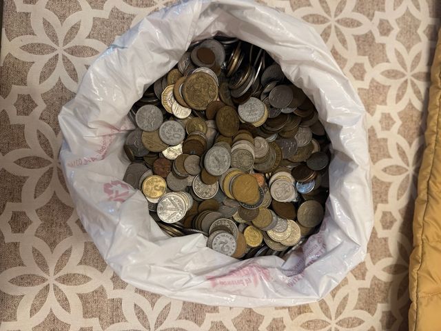 Lote Monedas Extranjeras Variadas