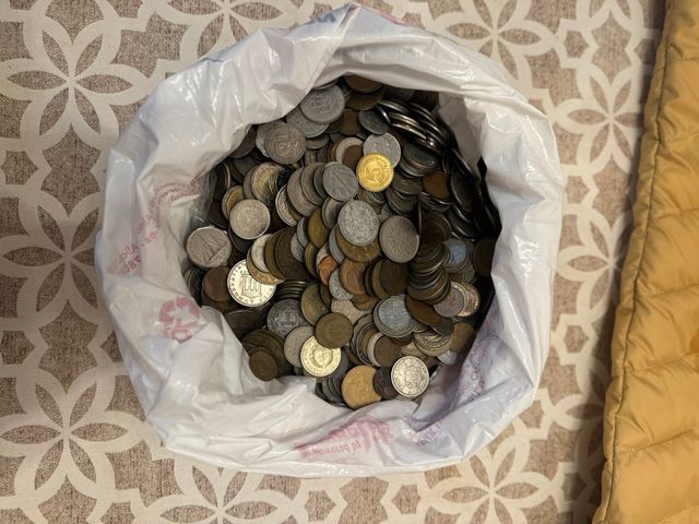 Lote Monedas Extranjeras Variadas